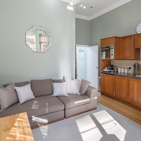 Апартаменти 1 Minute From Sloane Square Homm Walkable To Harrods And Kings Road Лондон Екстер'єр фото